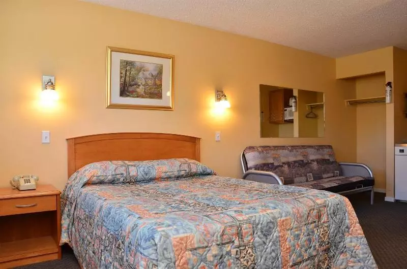 スタンダードルーム, Canadas Best Value Inn Kelowna