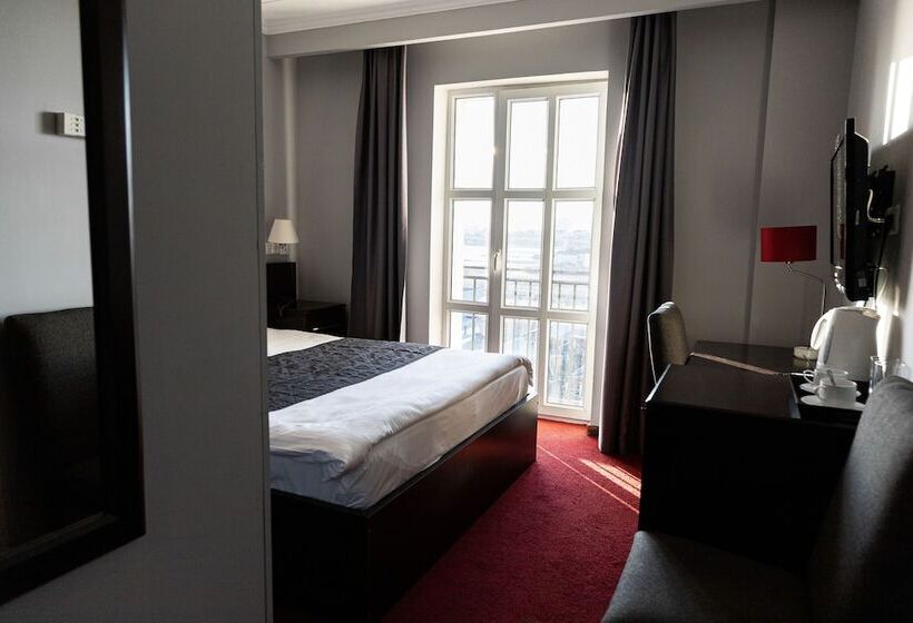 اتاق استاندارد, Chagala Aktau