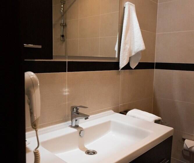 اتاق استاندارد, Chagala Aktau