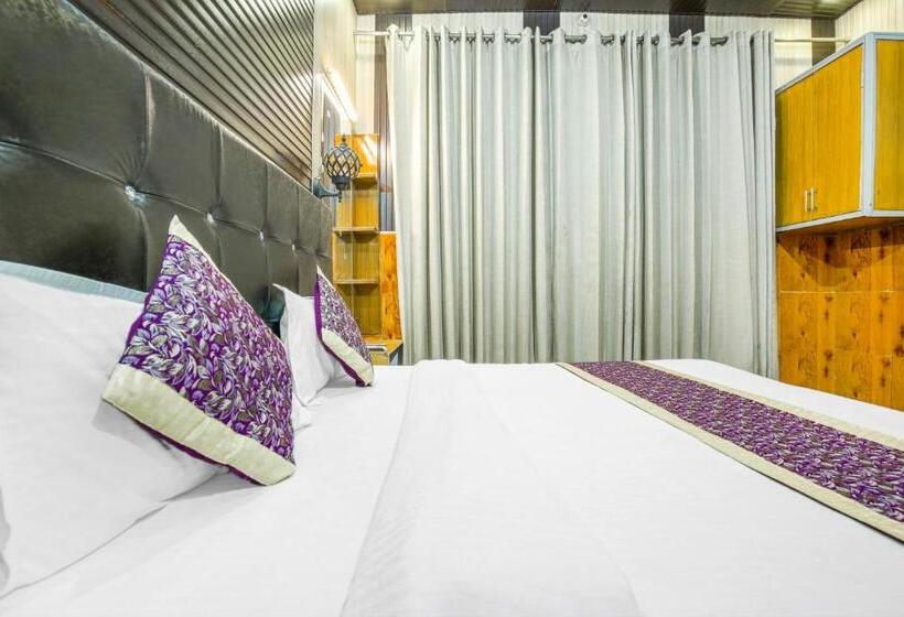 Номер Deluxe, City Castle