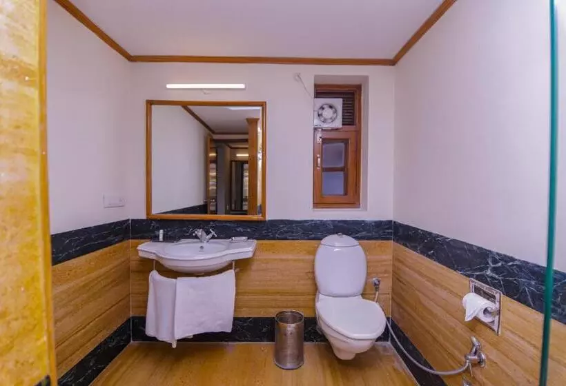 デラックスルーム, Green N Breeze Resorts Mussoorie
