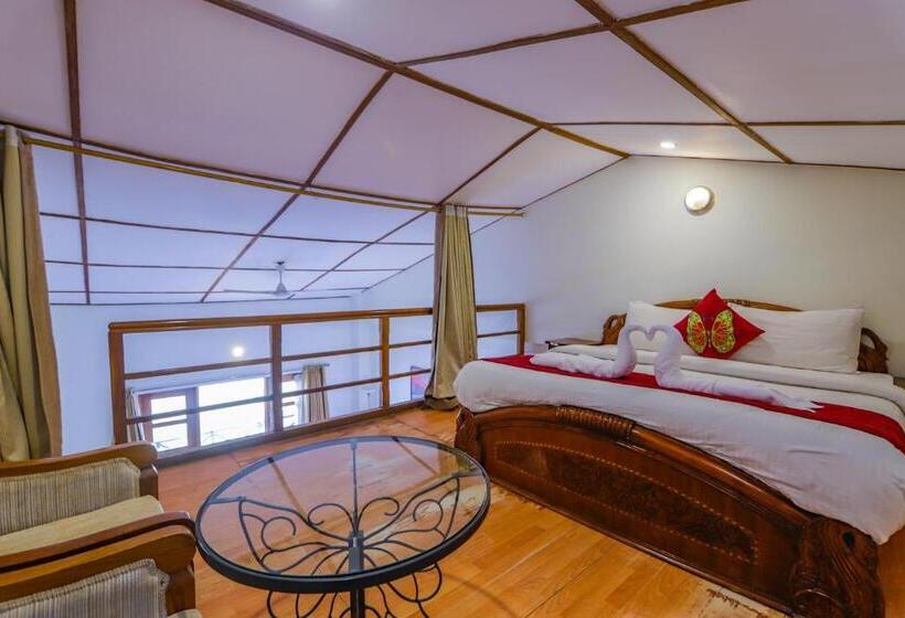 Номер Стандарт, Green N Breeze Resorts Mussoorie