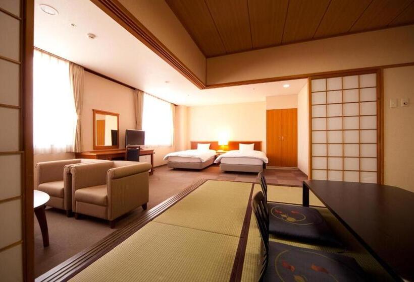 Семейный Номер, Kikunan Onsen Yubel