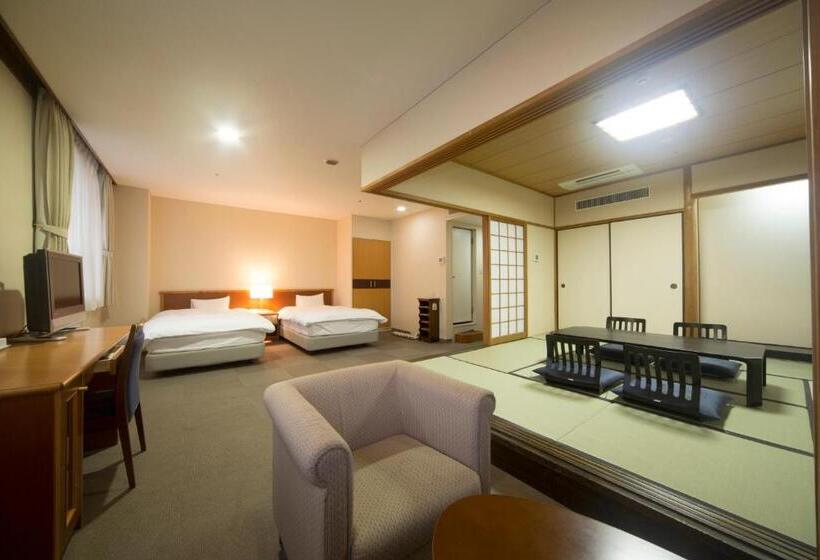 Семейный Номер, Kikunan Onsen Yubel