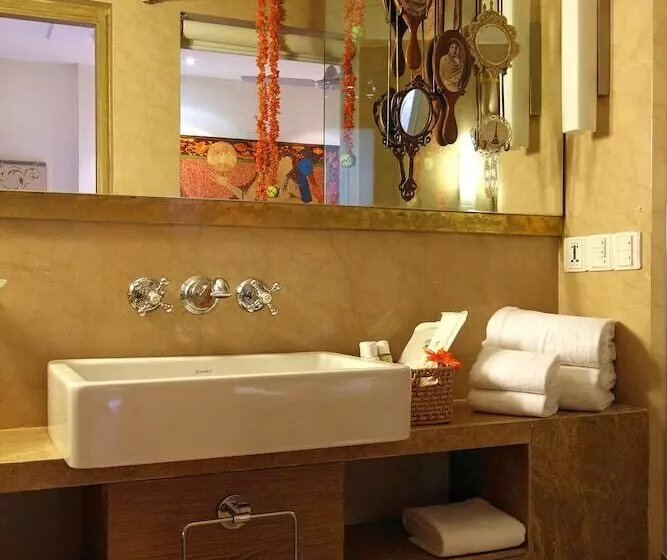 スタンダードルーム, Le Sutra Hotel, Khar, Mumbai