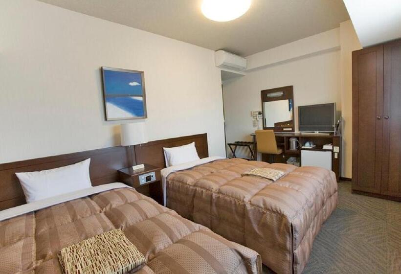 Quarto Estandar, Route Inn Moriokaminami Inter