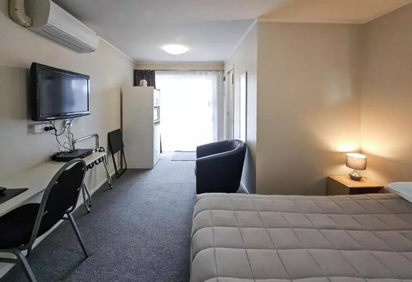 اتاق اکونومی, Captain Cook Motor Lodge