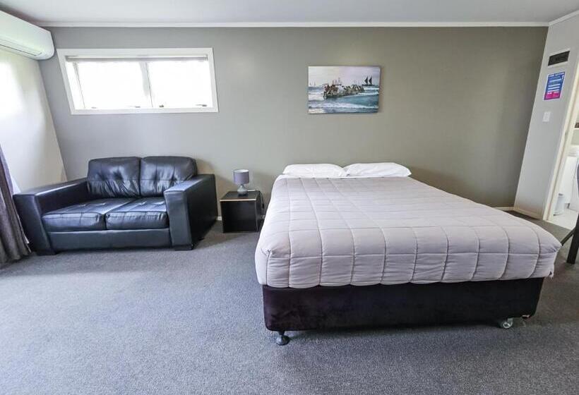 Студия Superior, Captain Cook Motor Lodge