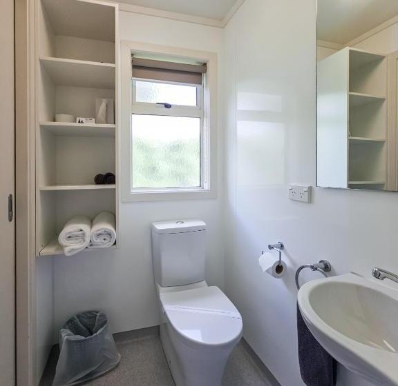 Студия Superior, Captain Cook Motor Lodge