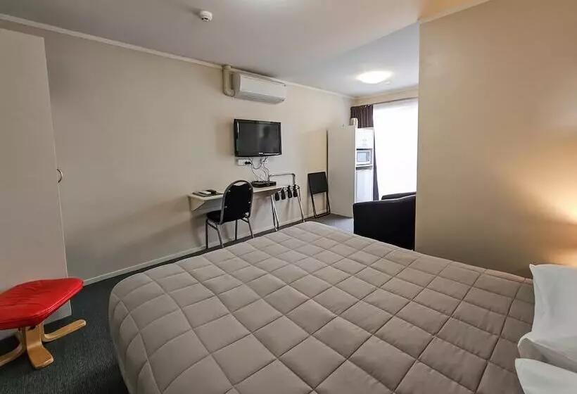 اتاق اکونومی, Captain Cook Motor Lodge
