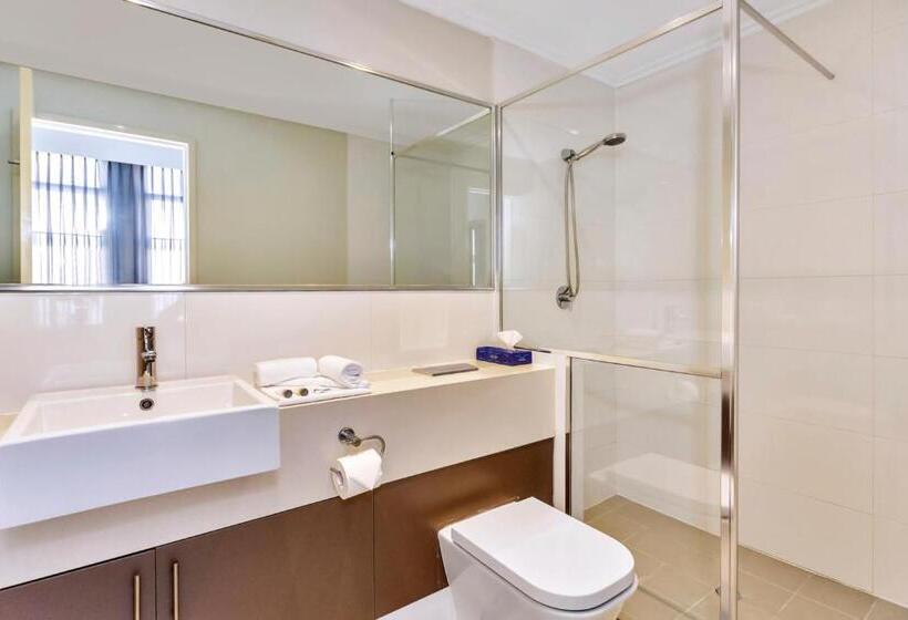 스위트, New Haus By Hougoumont Hotel, Former Bannister 22