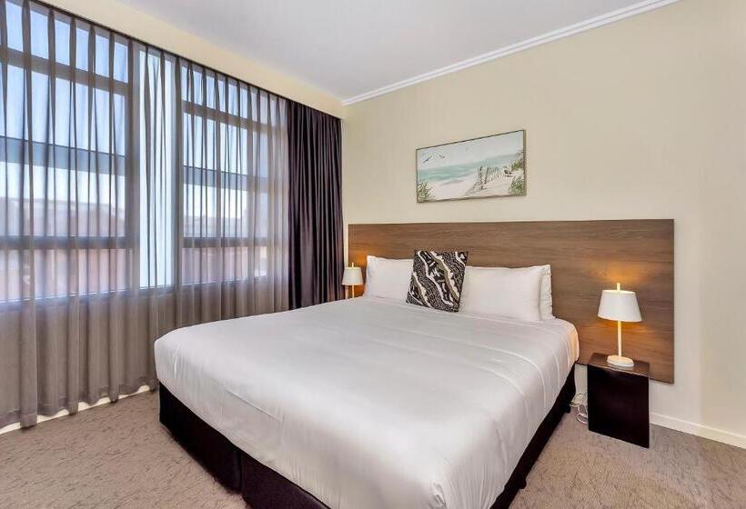 스위트, New Haus By Hougoumont Hotel, Former Bannister 22