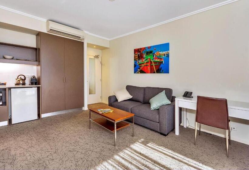 발코니가 있는 스위트, New Haus By Hougoumont Hotel, Former Bannister 22