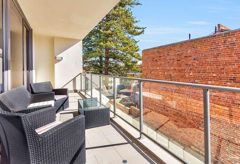 스위트, New Haus By Hougoumont Hotel, Former Bannister 22