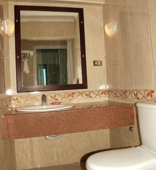 اتاق خانوادگی, Philae Hotel Aswan
