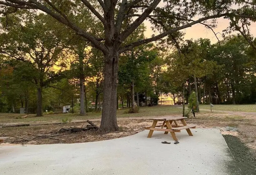 レイクビュースタンダードルーム, Driftwood Inn And Lodge By The Lake