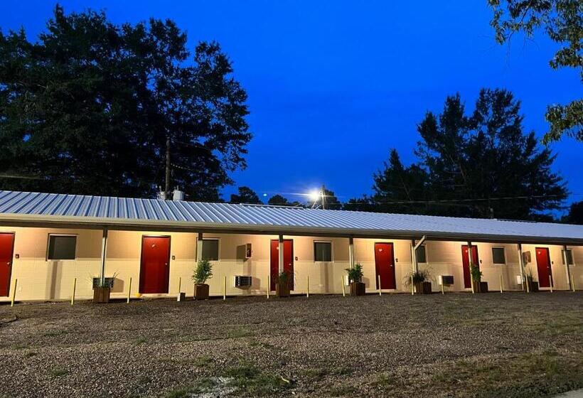 غرفة قياسية مطلّة علي البحيرة, Driftwood Inn And Lodge By The Lake