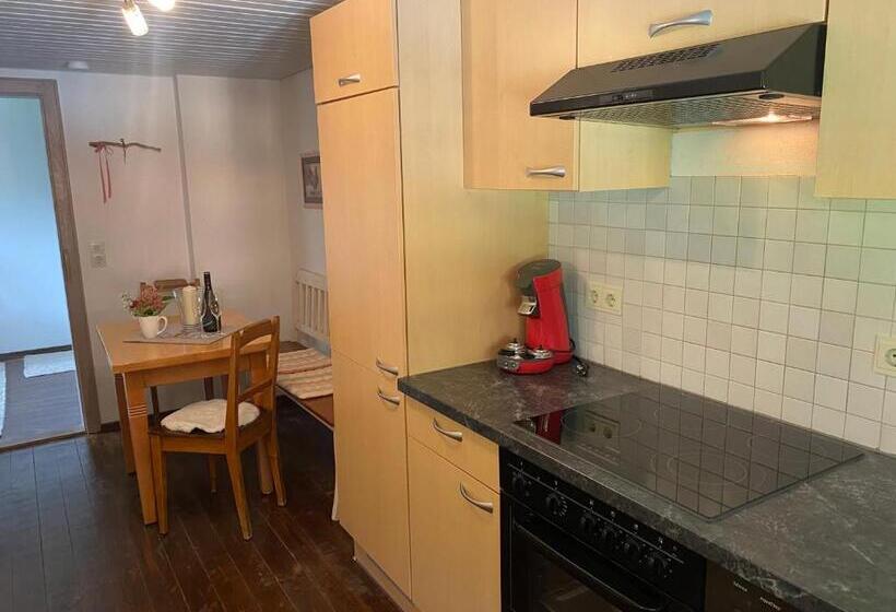 带1个卧室的带阳台的公寓, Hansenbauernhof