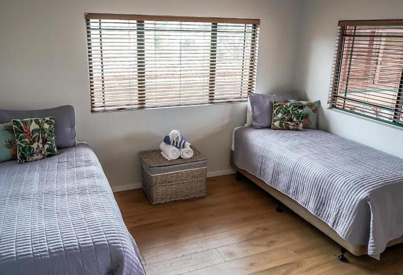 סוויטה משפחתית, La Dolce Vita Whangamata