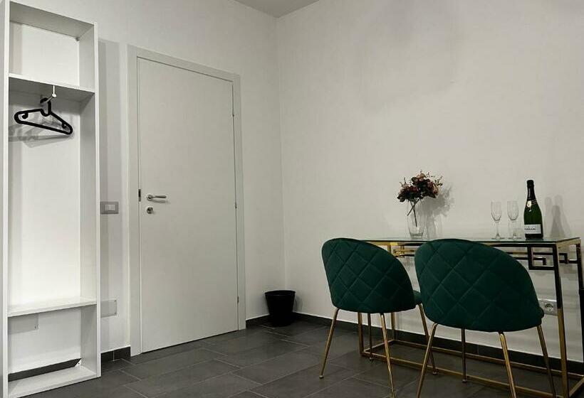 带按摩浴盆的套房, Habitat Luxury Suites