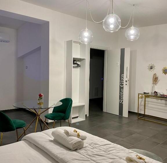 带按摩浴盆的套房, Habitat Luxury Suites