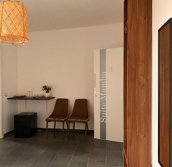 豪华套房, Habitat Luxury Suites