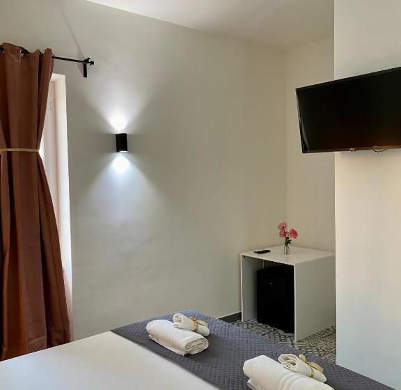 Номер Стандарт, Habitat Luxury Suites