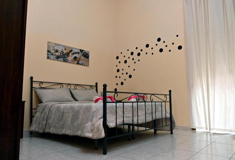 חדר סטנדרט, B&b A Capua   I Portici Del Centro