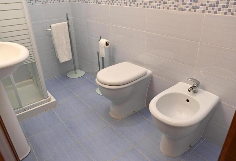 חדר סטנדרט, B&b A Capua   I Portici Del Centro