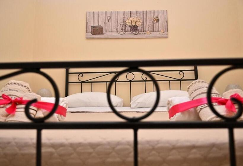 חדר סטנדרט, B&b A Capua   I Portici Del Centro