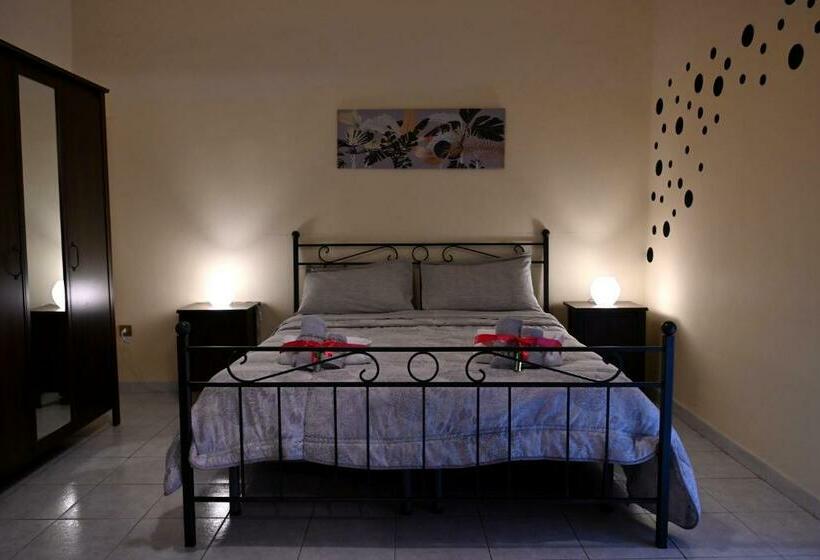 חדר סטנדרט, B&b A Capua   I Portici Del Centro