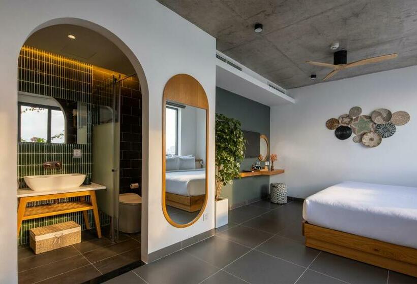 اتاق لوکس با چشمانداز شهر, The Leaf Boutique Oceanfront