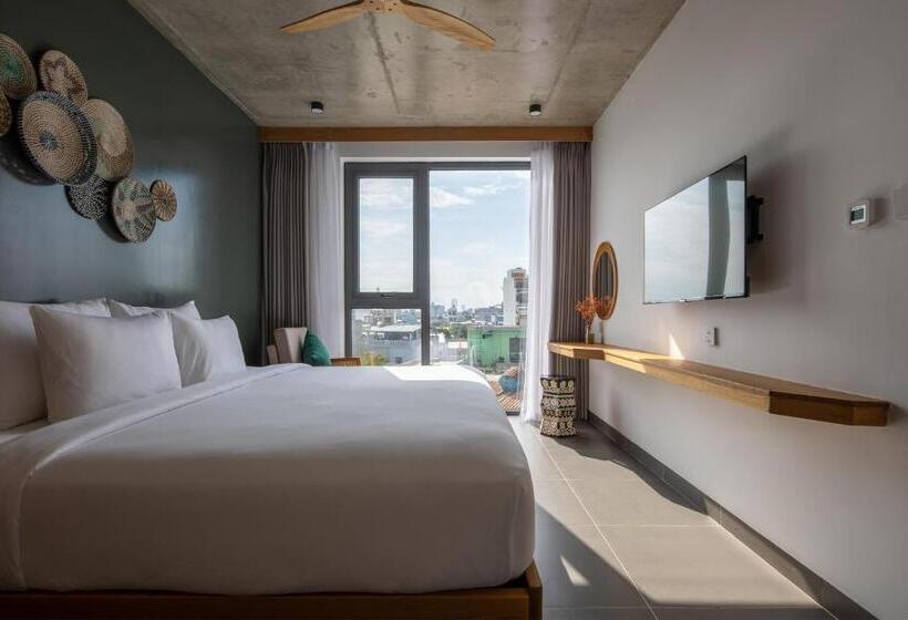 سوییت خانوادگی, The Leaf Boutique Oceanfront