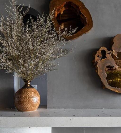 سوییت خانوادگی, The Leaf Boutique Oceanfront