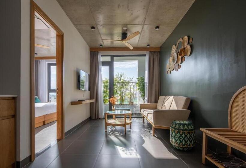 سوییت خانوادگی, The Leaf Boutique Oceanfront