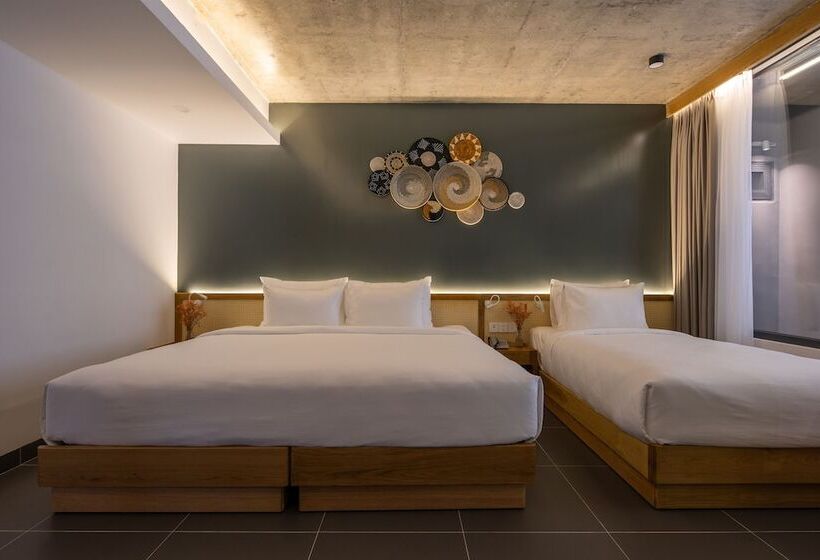 اتاق لوکس سه تخته, The Leaf Boutique Oceanfront