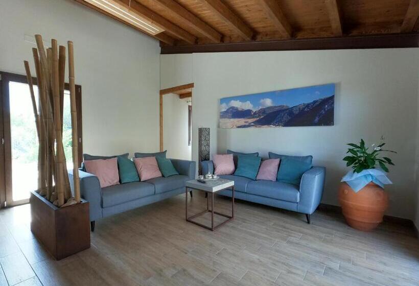 スーペリアの４人部屋, Equiturismo San Lorenzo   Villa Kamara