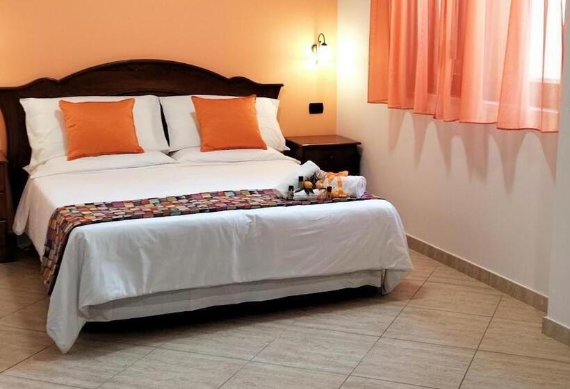 חדר אקונומי, Villa Gloria