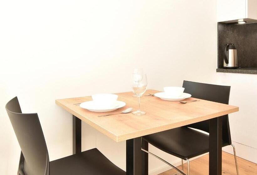 1ベッドルームのスーペリアアパートメント, Myquartier Central City Suites