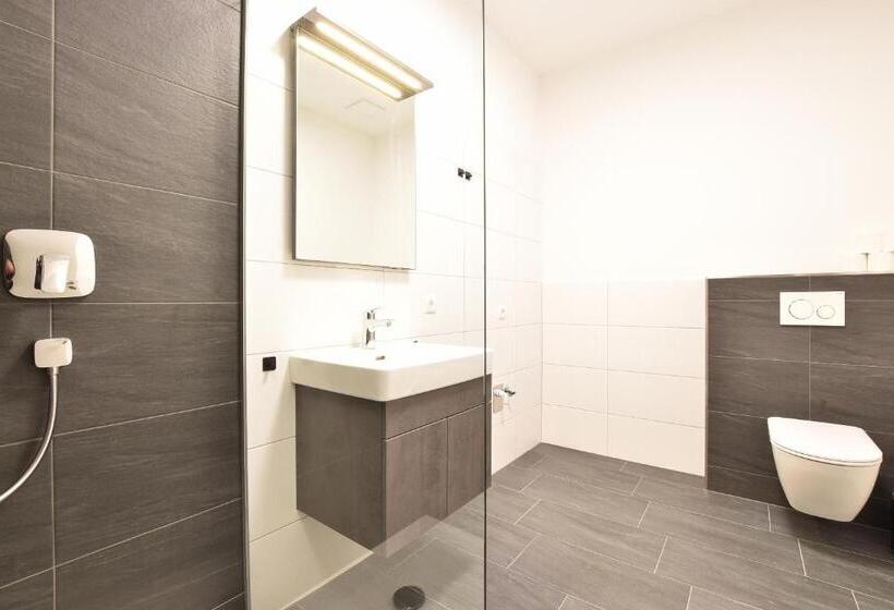 Апартаменты Superior 1 Спальня, Myquartier Central City Suites