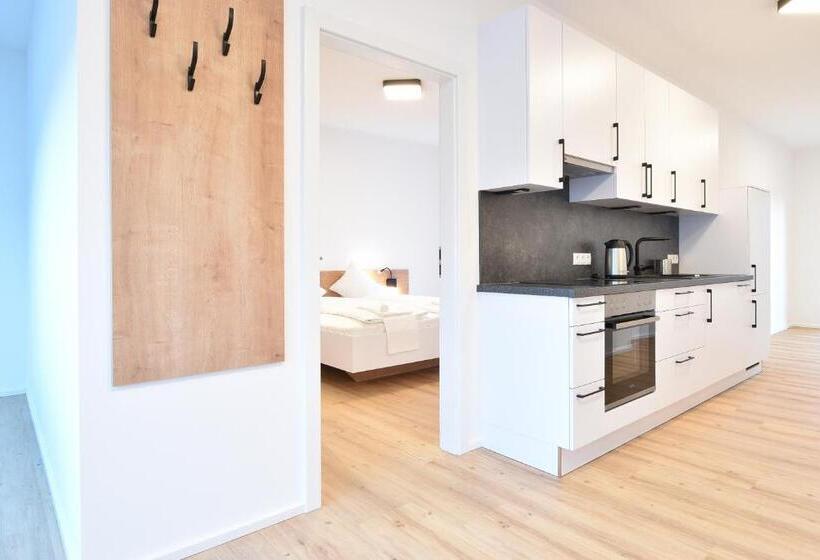 ペントハウスルーム, Myquartier Central City Suites