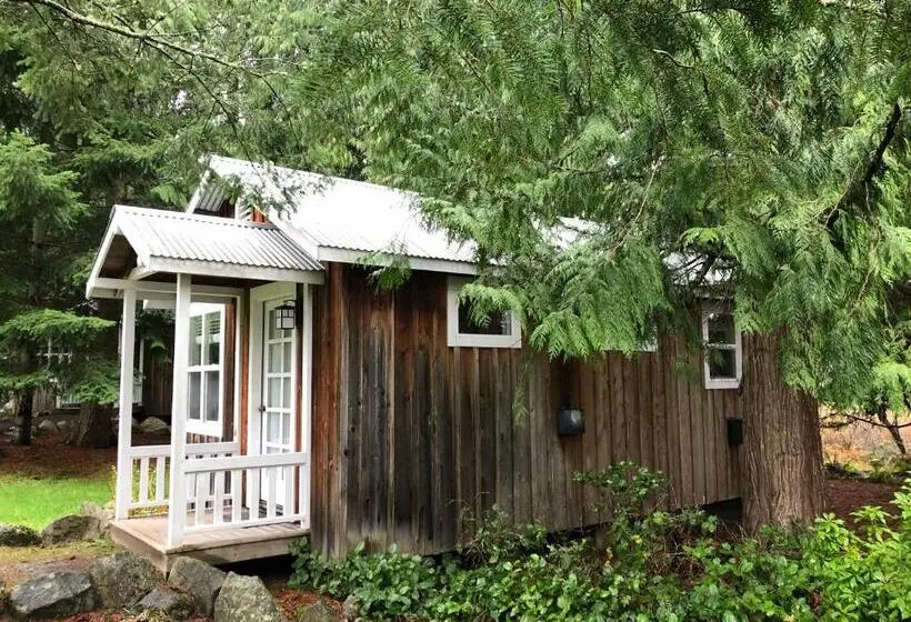デラックススタジオ, Lopez Farm Cottages & Tent Camping
