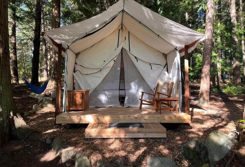 كوخ قياسي, Lopez Farm Cottages & Tent Camping