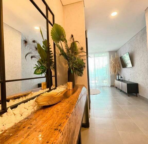Президентский Люкс, Santuario Luxury Eco
