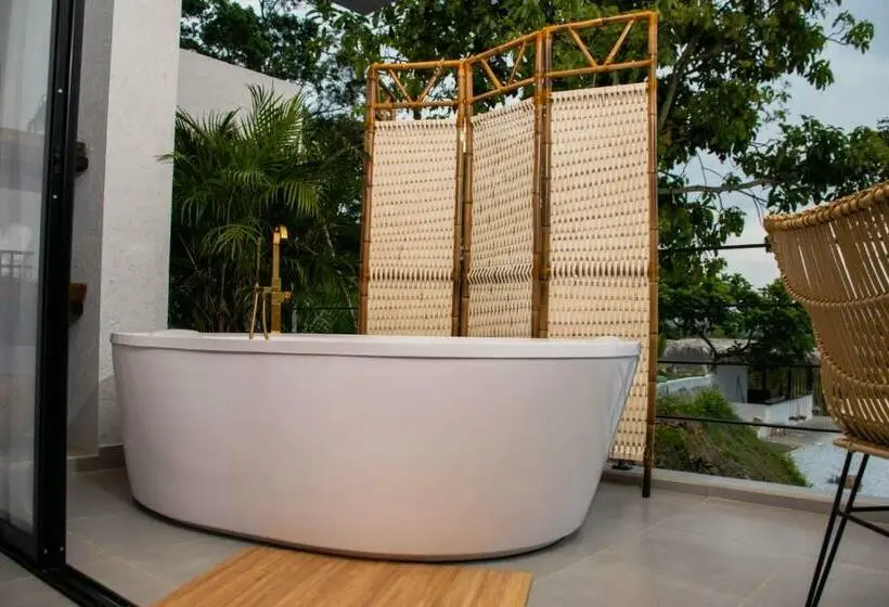 プレジデントスイートルーム, Santuario Luxury Eco