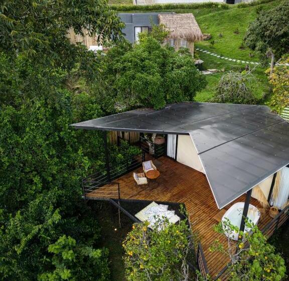 Бунгало Deluxe, Santuario Luxury Eco