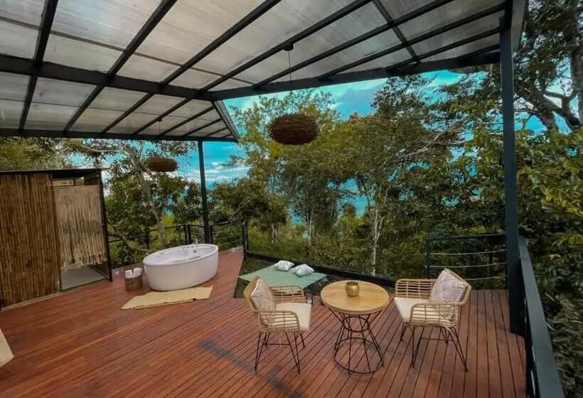 デラックスバンガロー, Santuario Luxury Eco