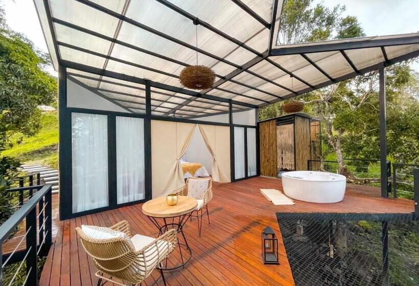 Бунгало Deluxe, Santuario Luxury Eco