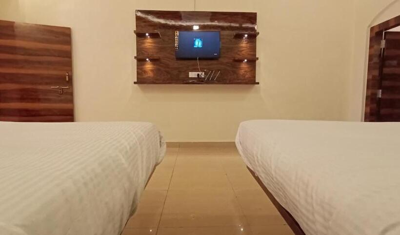 패밀리 룸, Laxmi