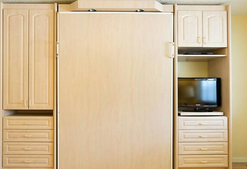 إستوديو قياسى, Resort Sixty Six